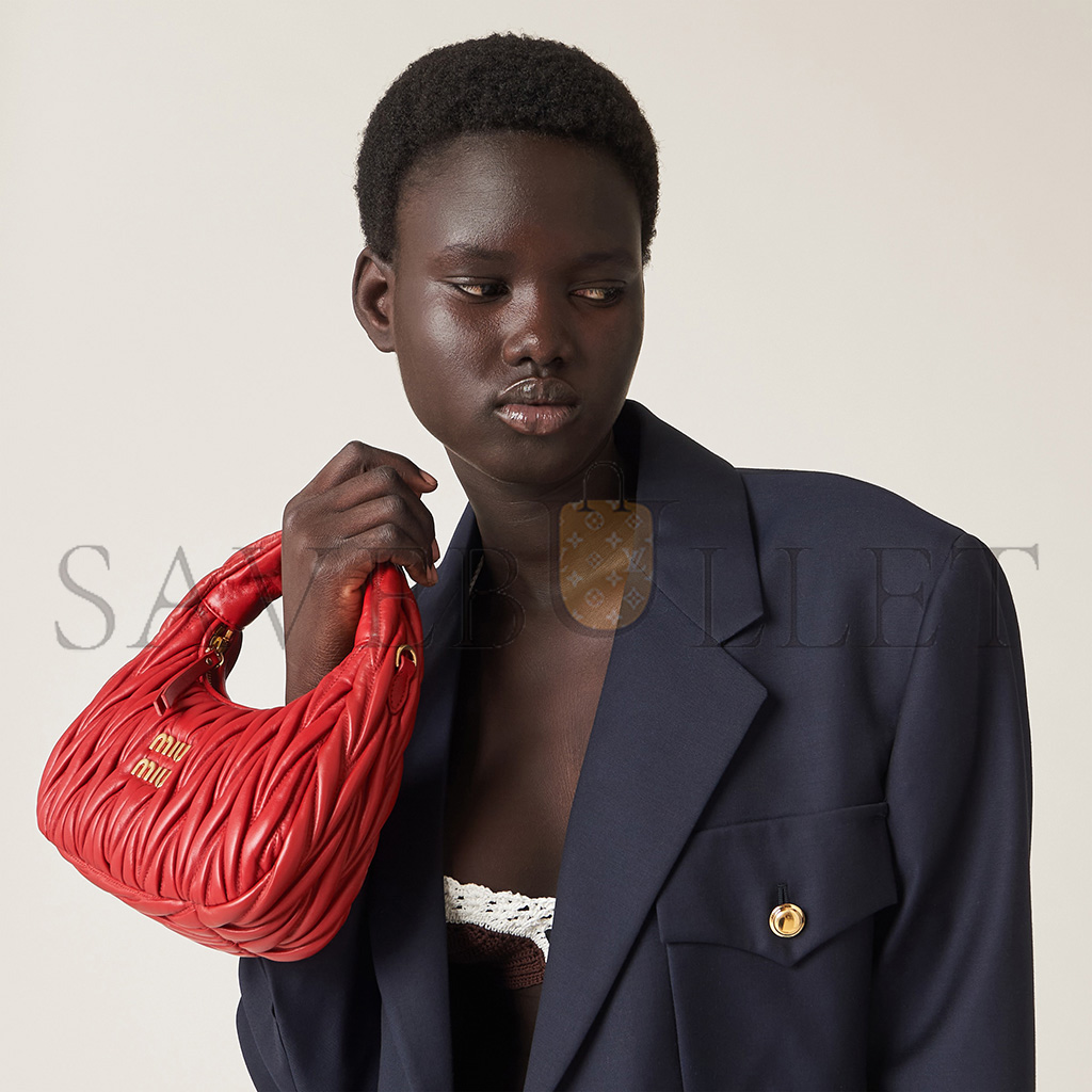 MIU MIU WANDER MATELASSÉ NAPPA LEATHER HOBO BAG 5BC125 (20*17*6cm) MIU MIU WANDER MATELASSÉ NAPPA LEATHER HOBO BAG 5BC125 (20*17*6cm)